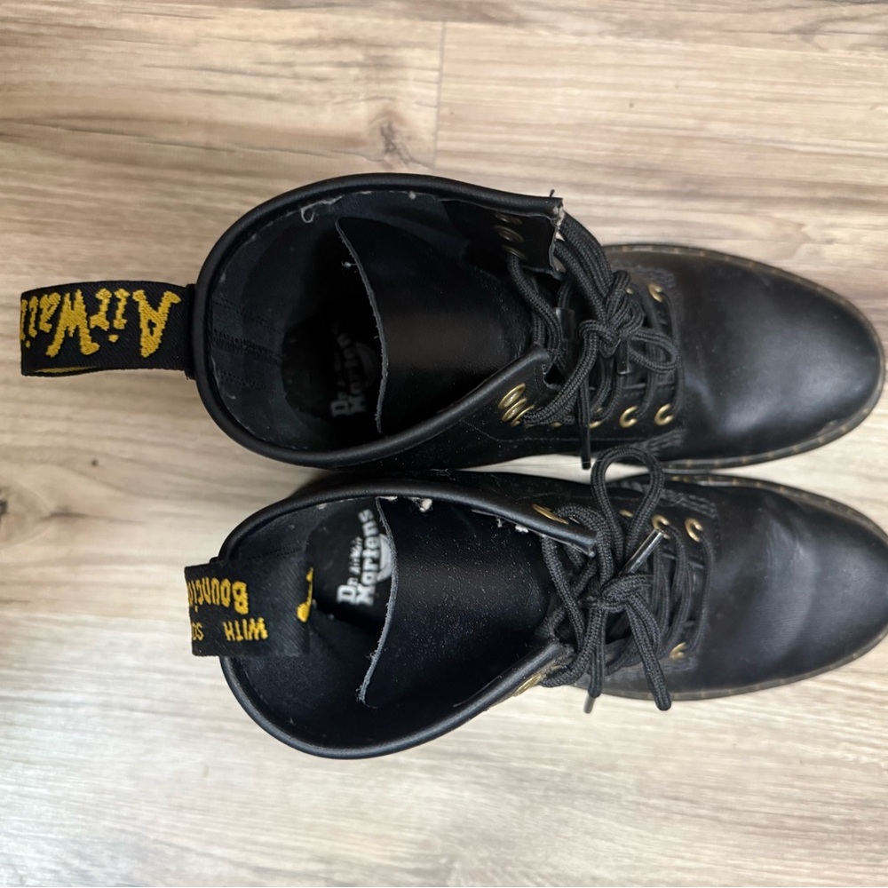 Dr. Martens Zavala Black Leather Lace-Up Ankle Boots | Women’s 9 | Excellent - Picture 8 of 9